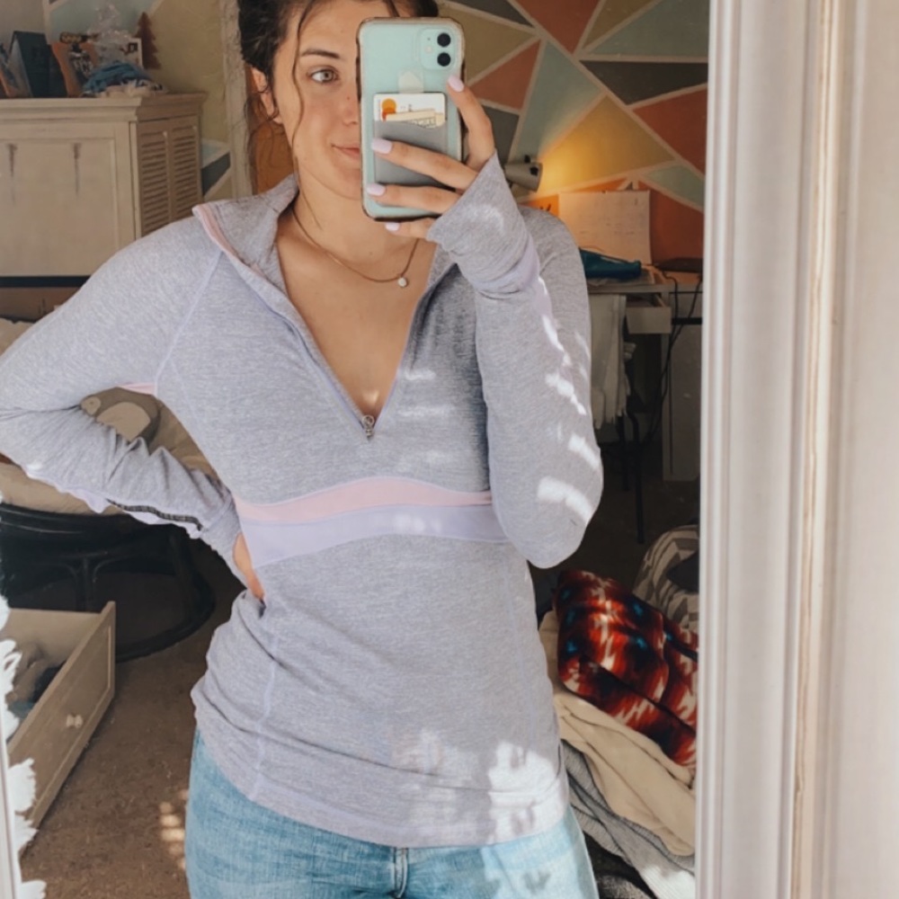 lulu workout top!